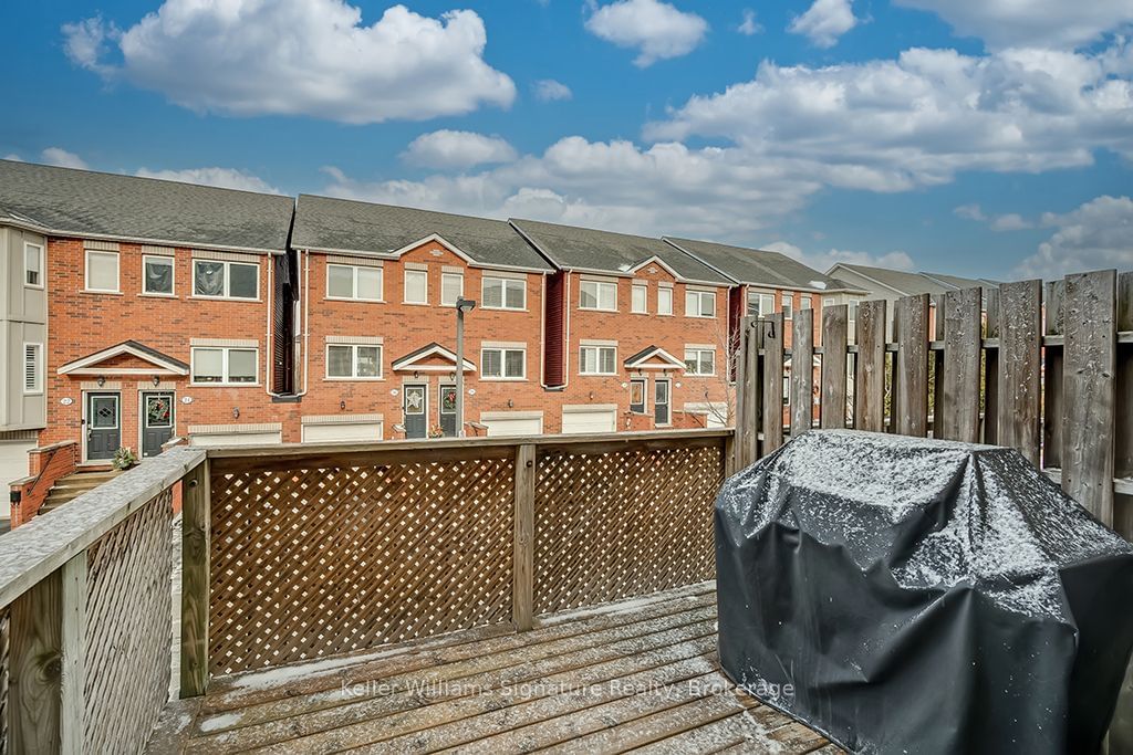 Silver Creek Condominiums, Burlington, Toronto