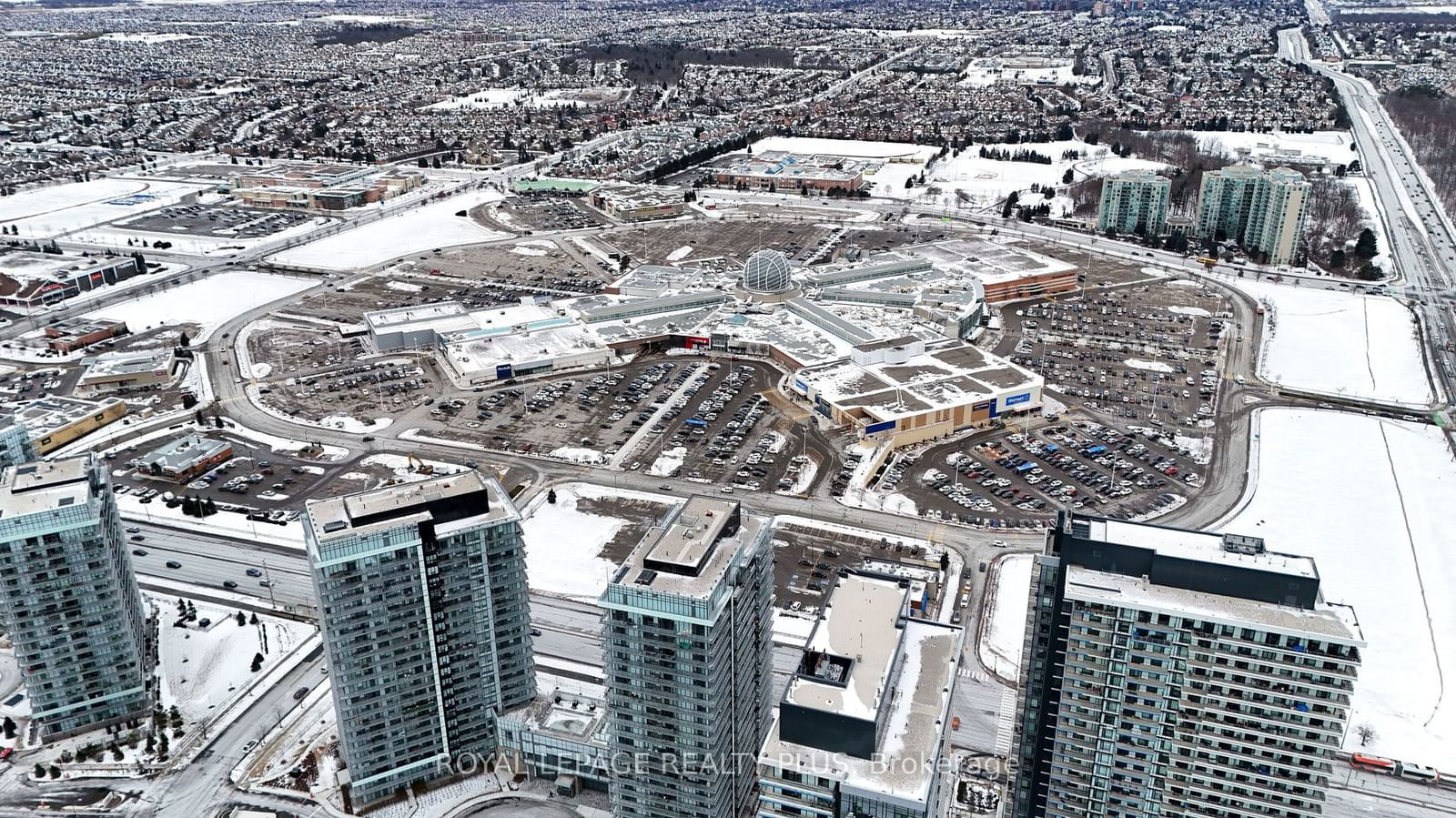 The West Tower Condos, Mississauga, Toronto