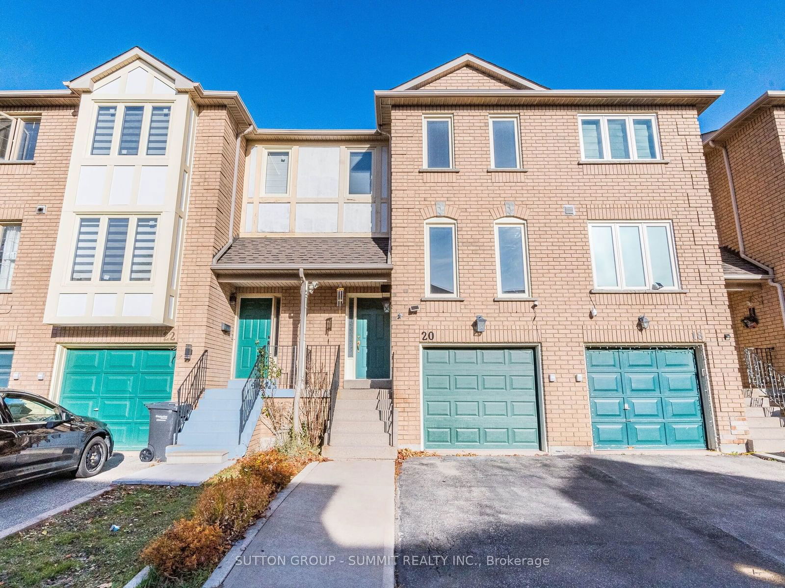 2 Sir Lou Drive Townhomes, Brampton, Toronto