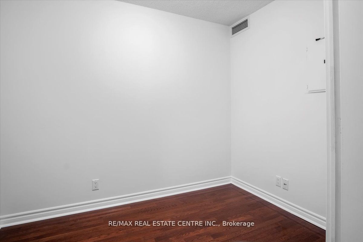 1 Elm Dr, unit 2209 for rent