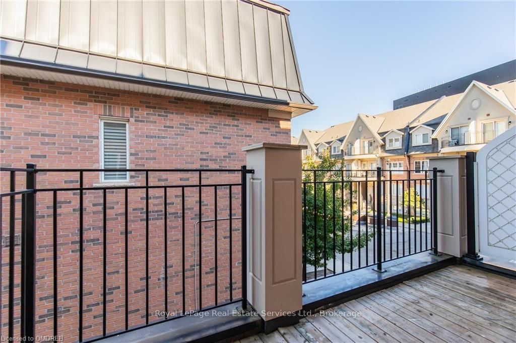 Harmony Village Townhomes, Oakville, Toronto