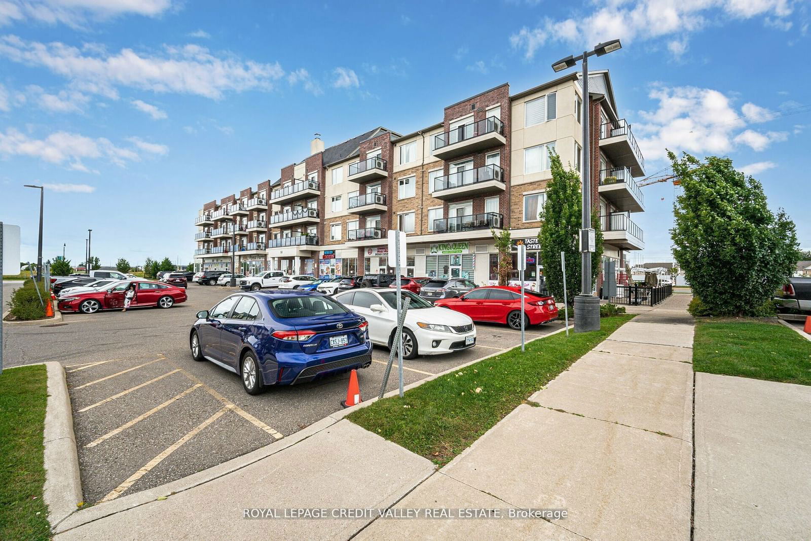 50 Sky Harbour Dr, unit 211 for rent