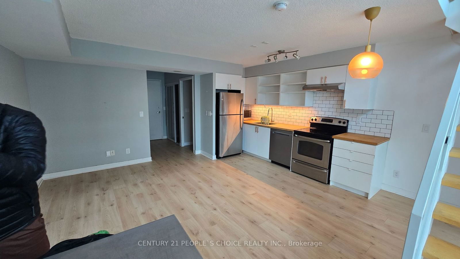 155 Legion Rd N, unit 2508 for rent