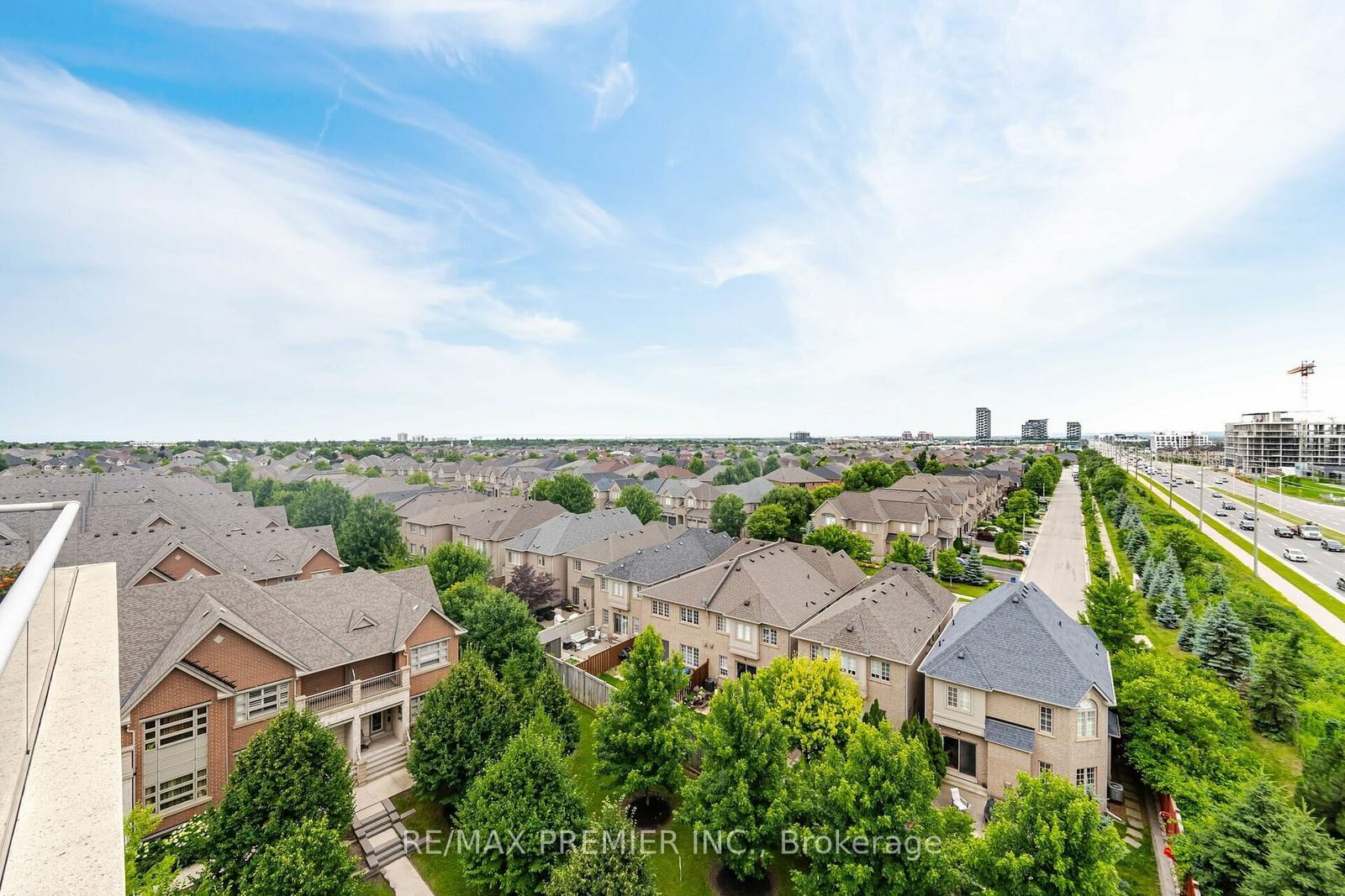 Emporium Condos, Oakville, Toronto