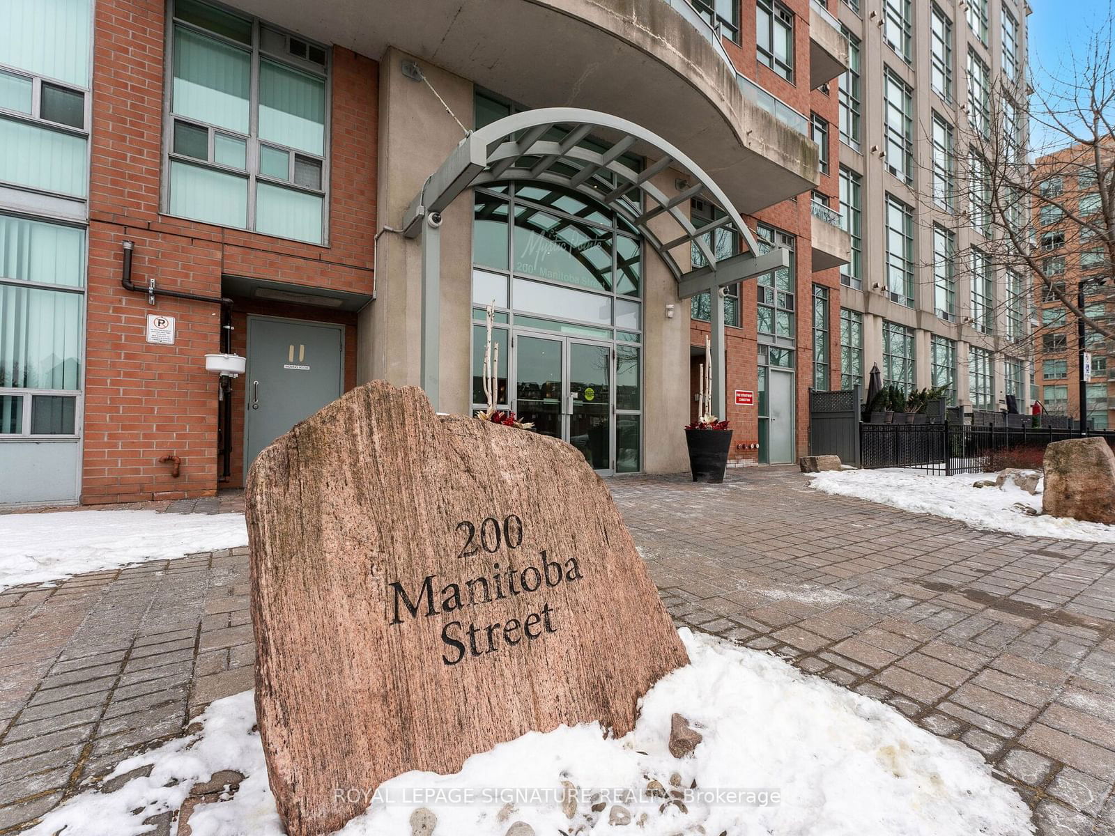 Mystic Pointe - Skylofts II, Etobicoke, Toronto