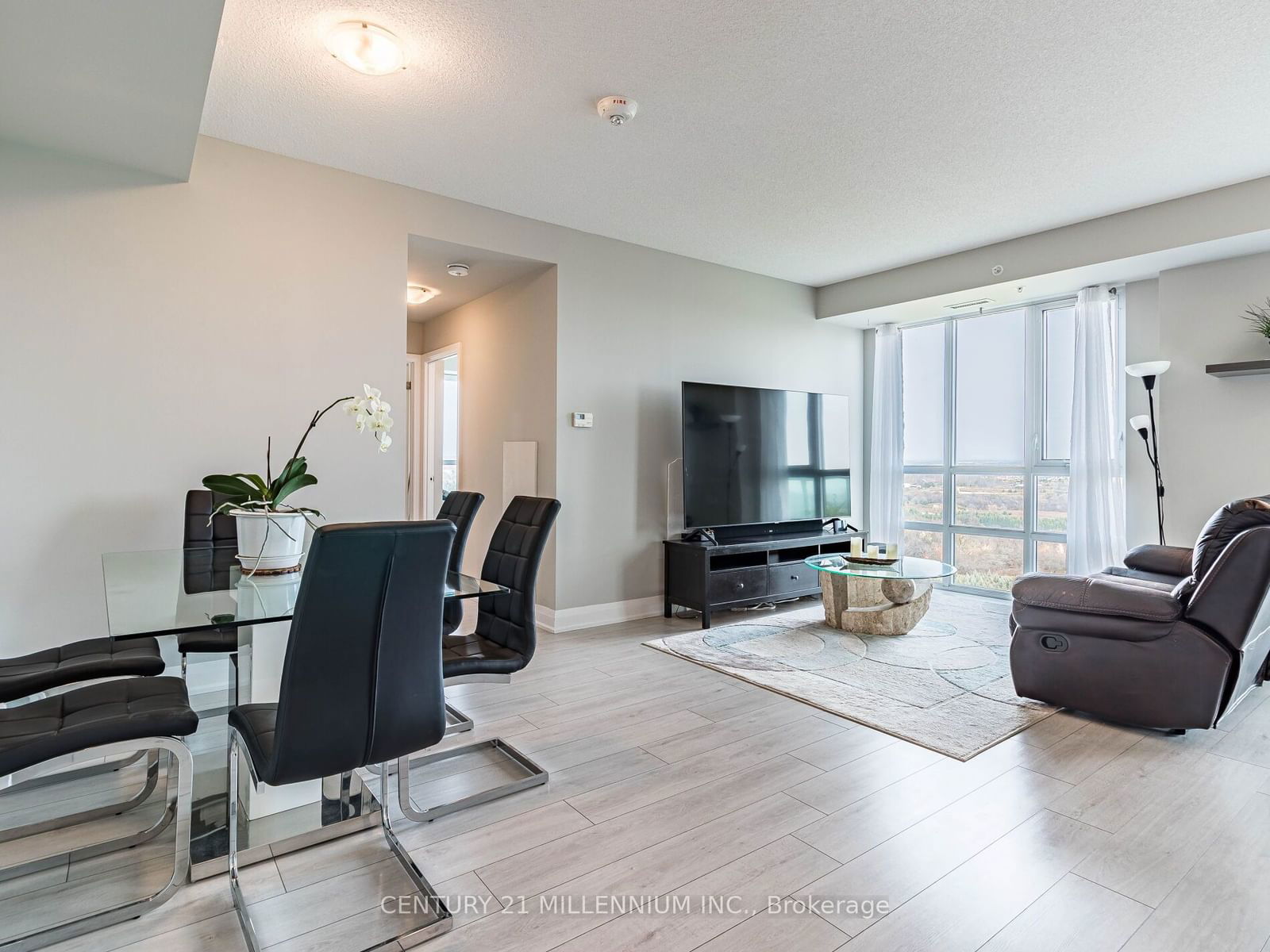 65 Yorkland Blvd, unit 1109 for sale