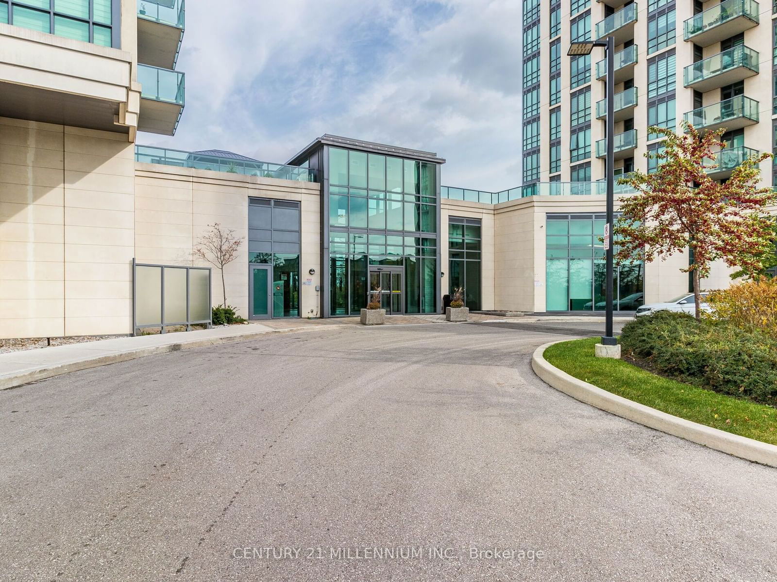 65 Yorkland Blvd, unit 1109 for sale