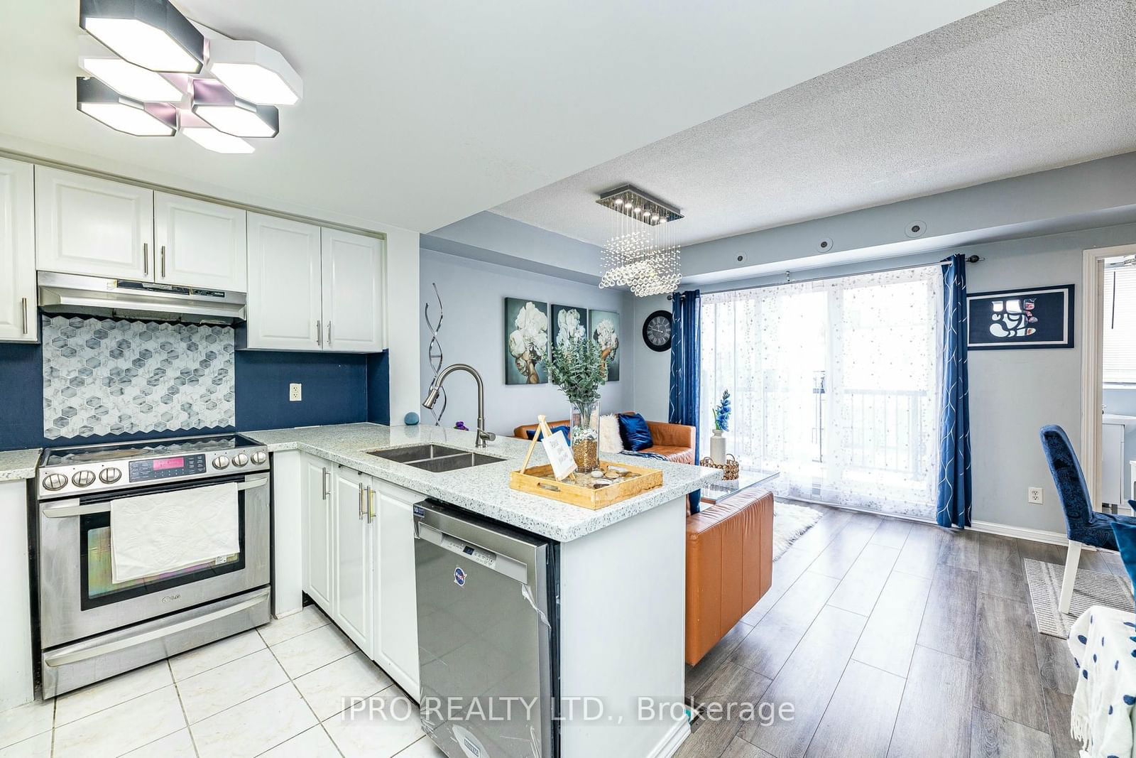 3043 Finch Ave W, unit 2029 for sale