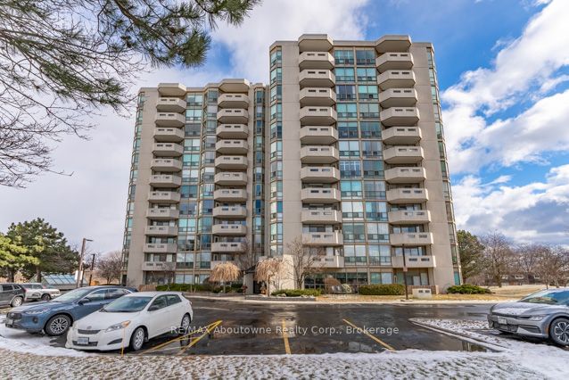 Pinedale Estates II Condos, Burlington, Toronto