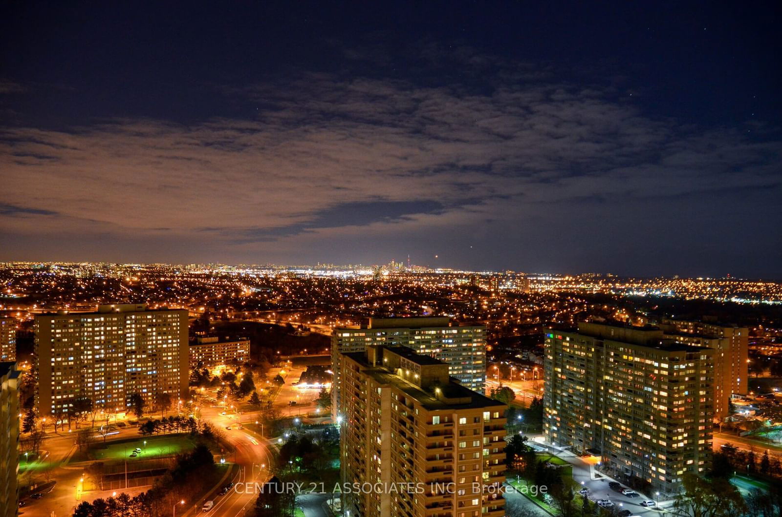 No 1 City Center Condos, Mississauga, Toronto