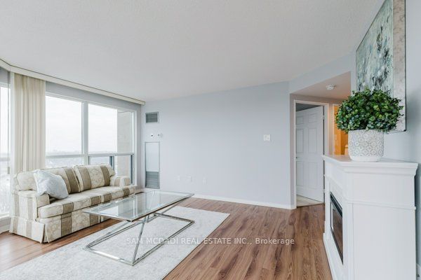 2177 Burnhamthorpe Rd W, unit 1309 for sale