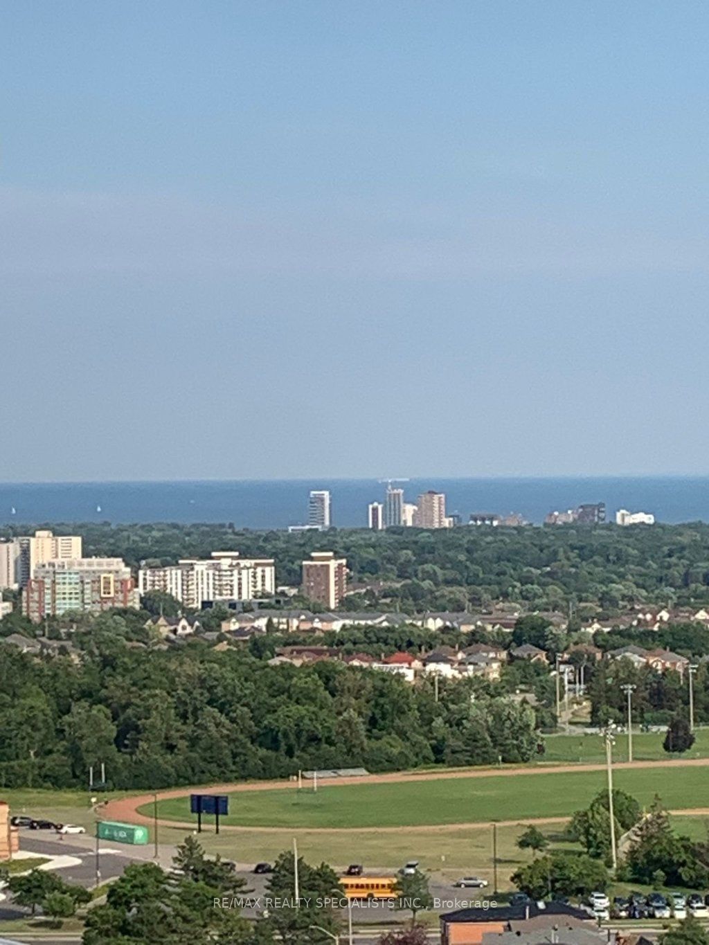 Centre IV Condos, Mississauga, Toronto