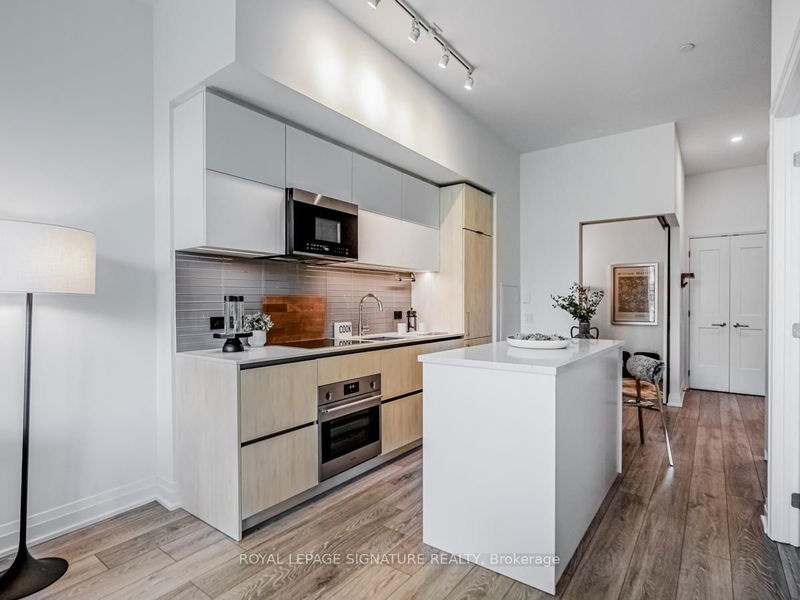 21 Park St E, unit 102 for sale