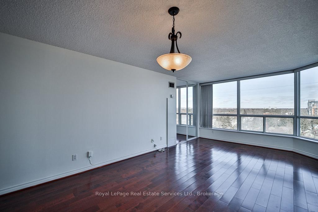 1276 Maple Crossing Blvd W, unit 1208 for sale