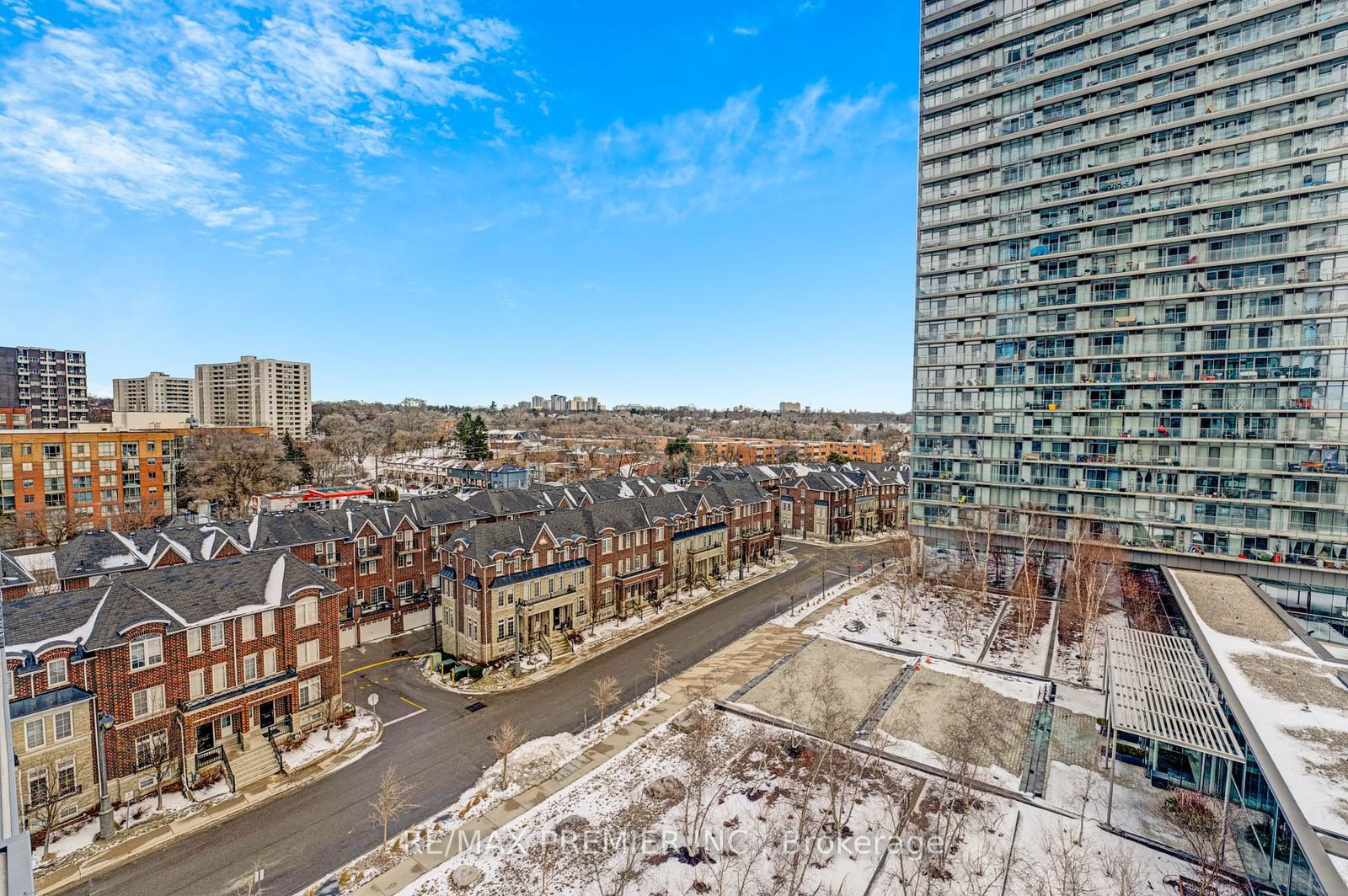 105 The Queensway, unit 714 for sale