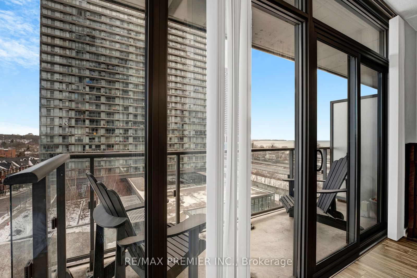 105 The Queensway, unit 714 for sale