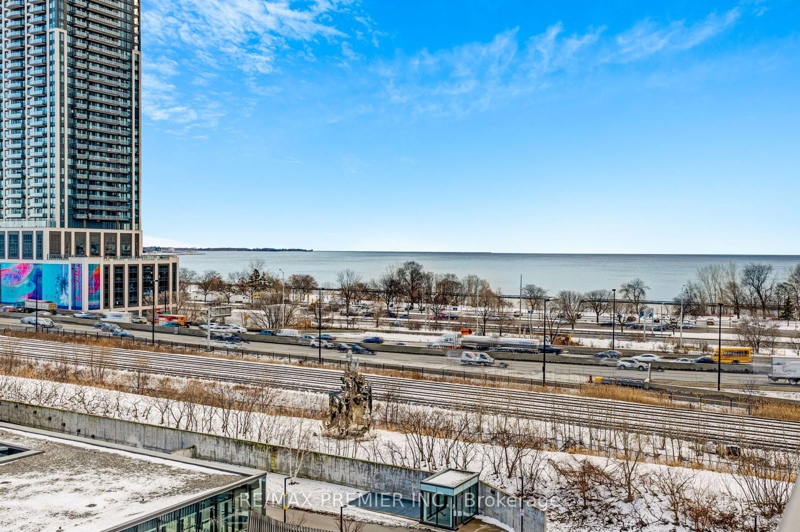 105 The Queensway, unit 714 for sale