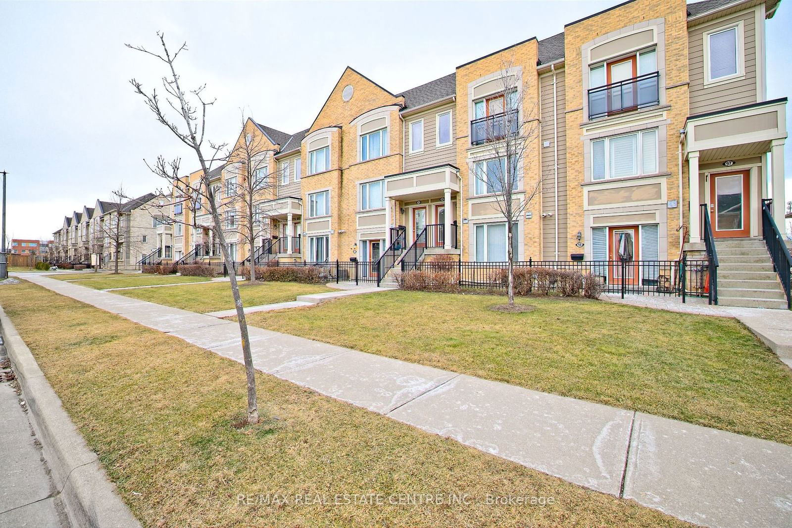 60 Fairwood Circ, unit 99 for sale