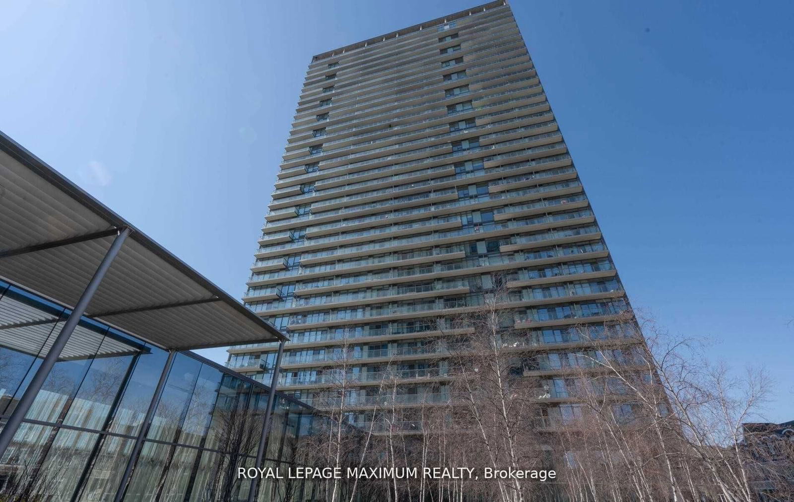 105 The Queensway Ave, unit 2913 for rent