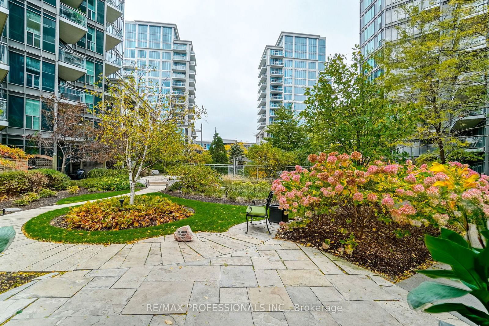 2121 Lake Shore Blvd W, unit 1506 for sale