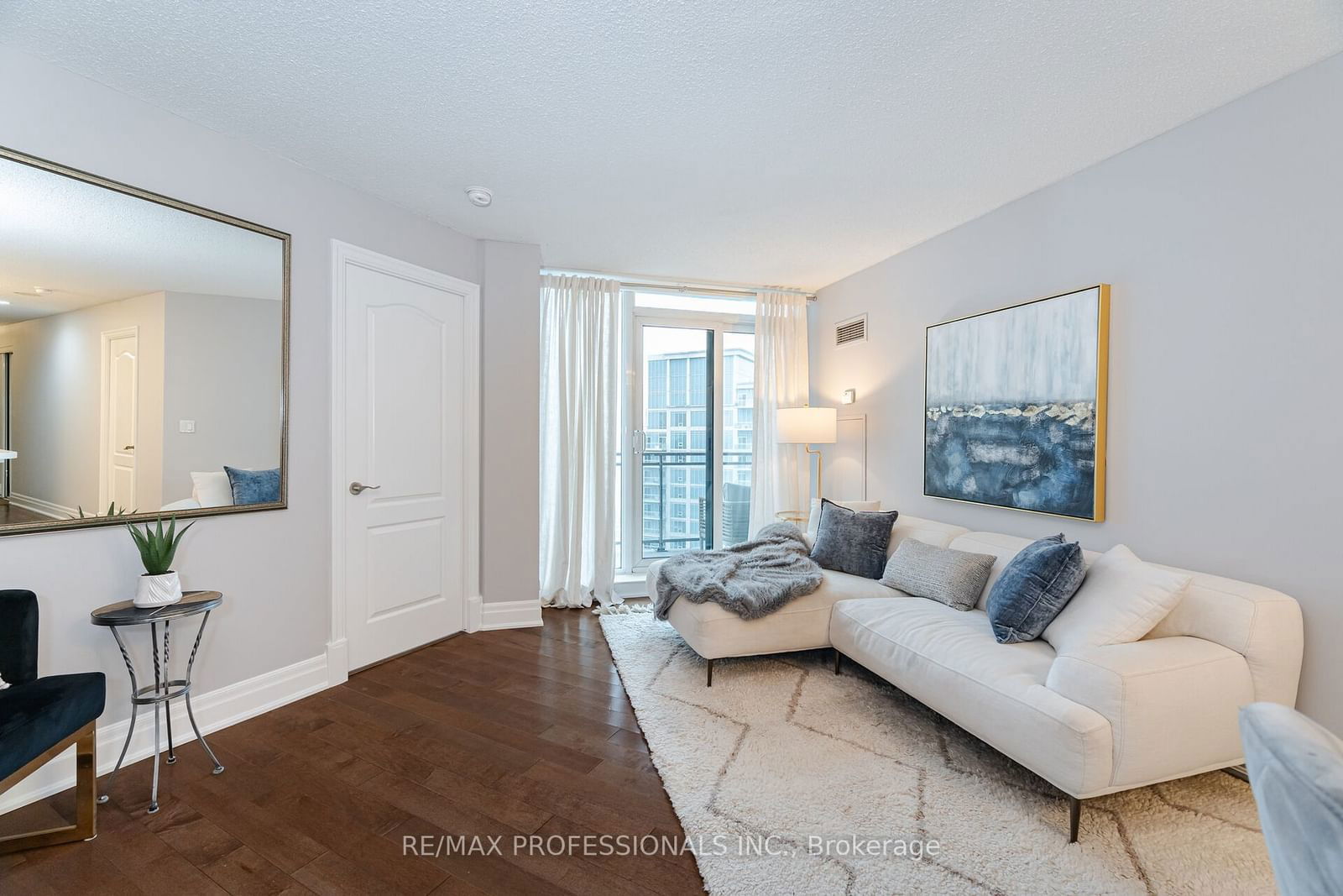 2121 Lake Shore Blvd W, unit 1506 for sale