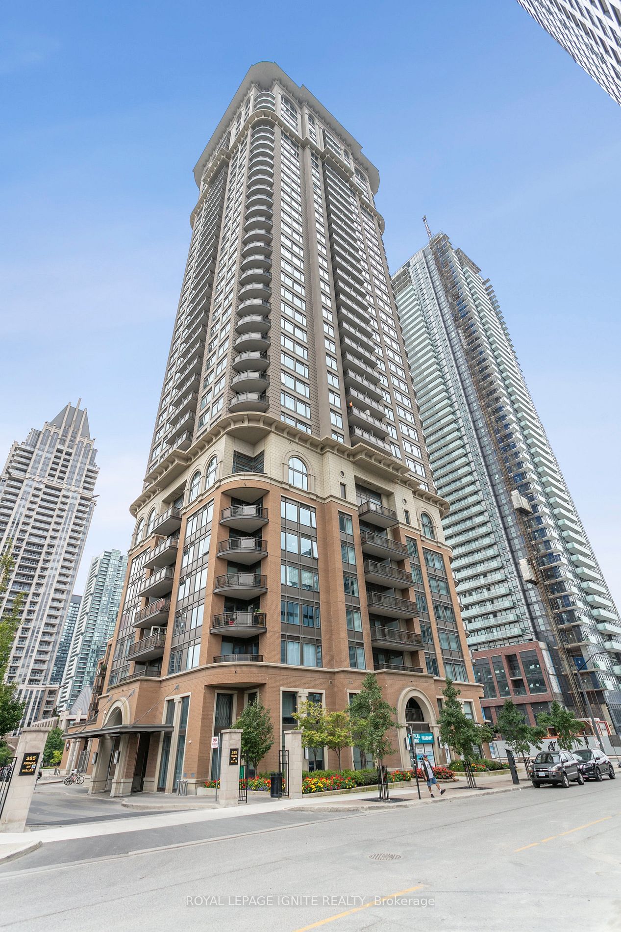 385 Prince Of Wales Dr, unit 2402 for sale