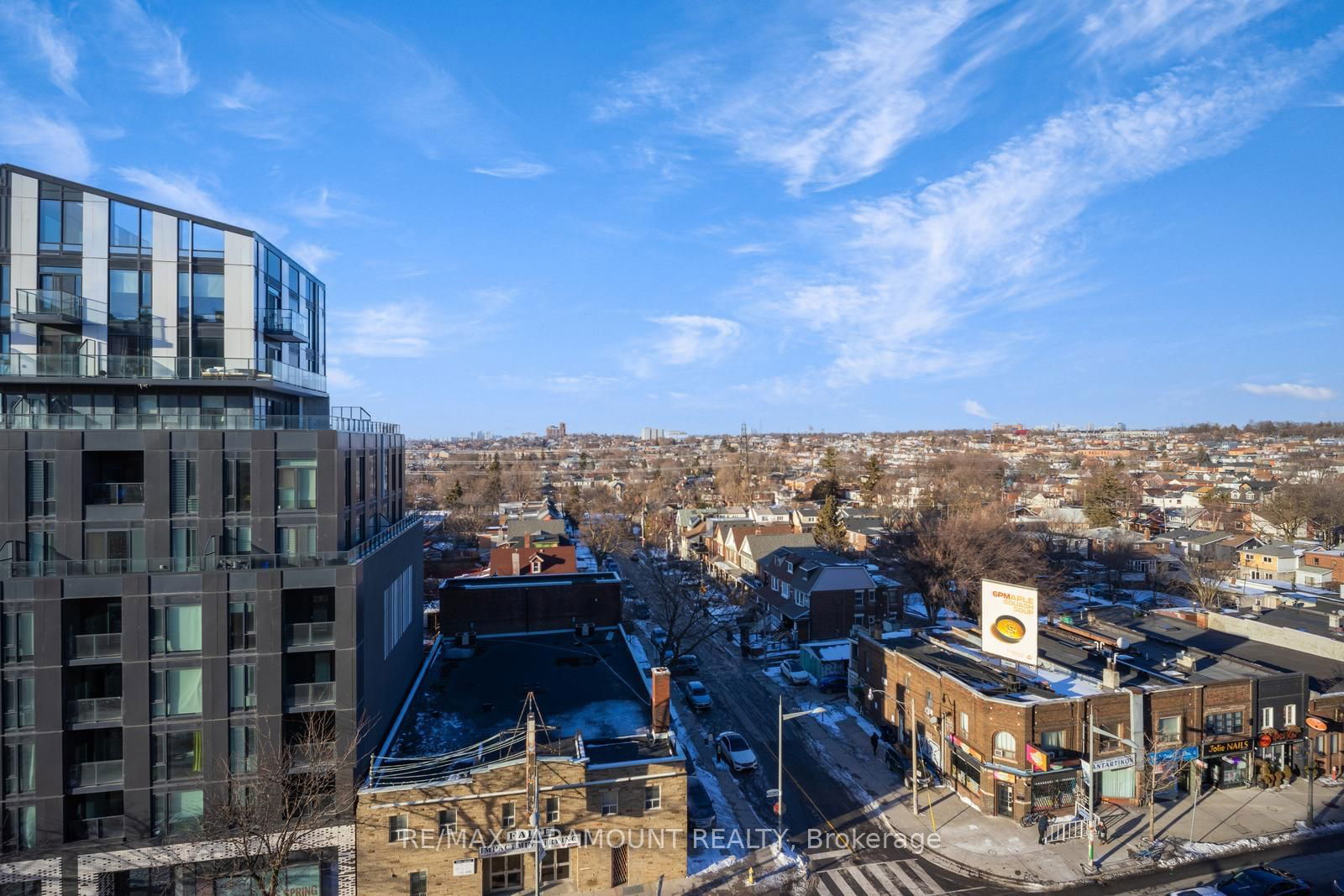 1787 St. Clair Ave W, unit 813 for rent