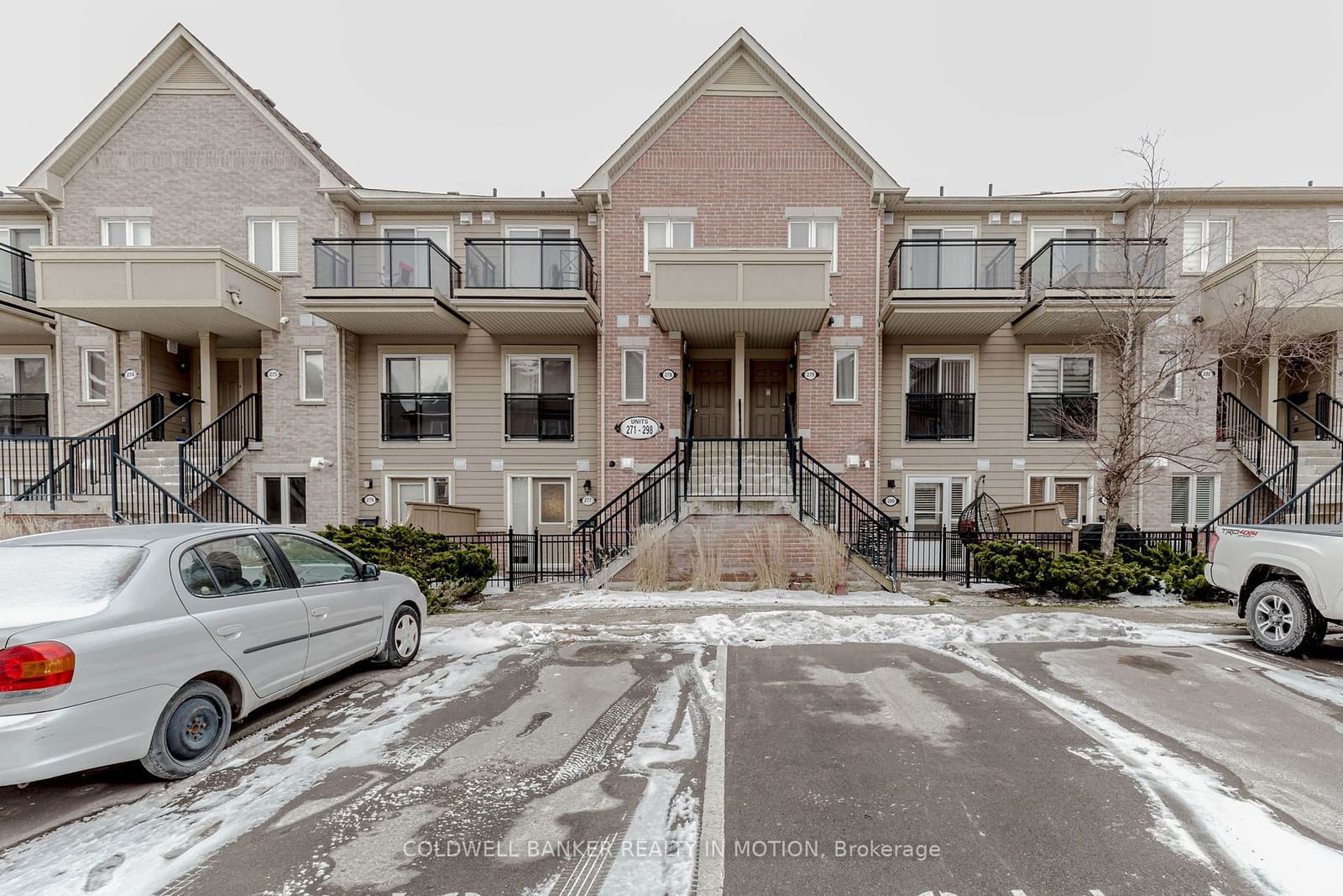 Winston Churchill & Eglinton Avenue Townhomes, Mississauga, Toronto