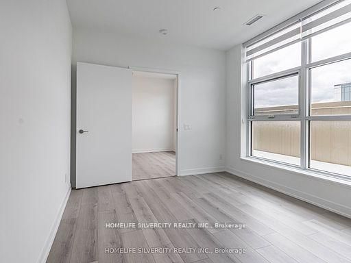 1787 St. Clair Ave W, unit 1007 for rent