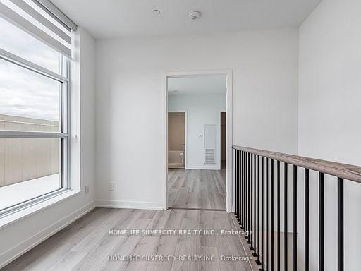 1787 St. Clair Ave W, unit 1007 for rent