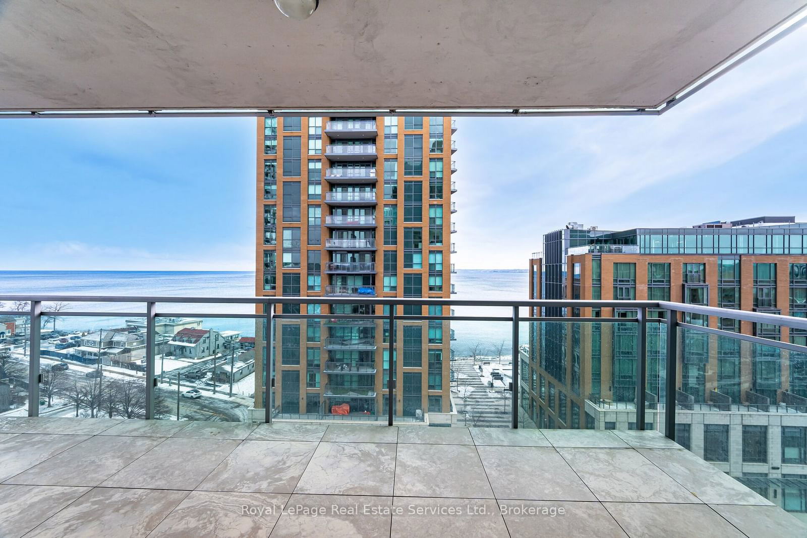 360 On Pearl Condos, Burlington, Toronto