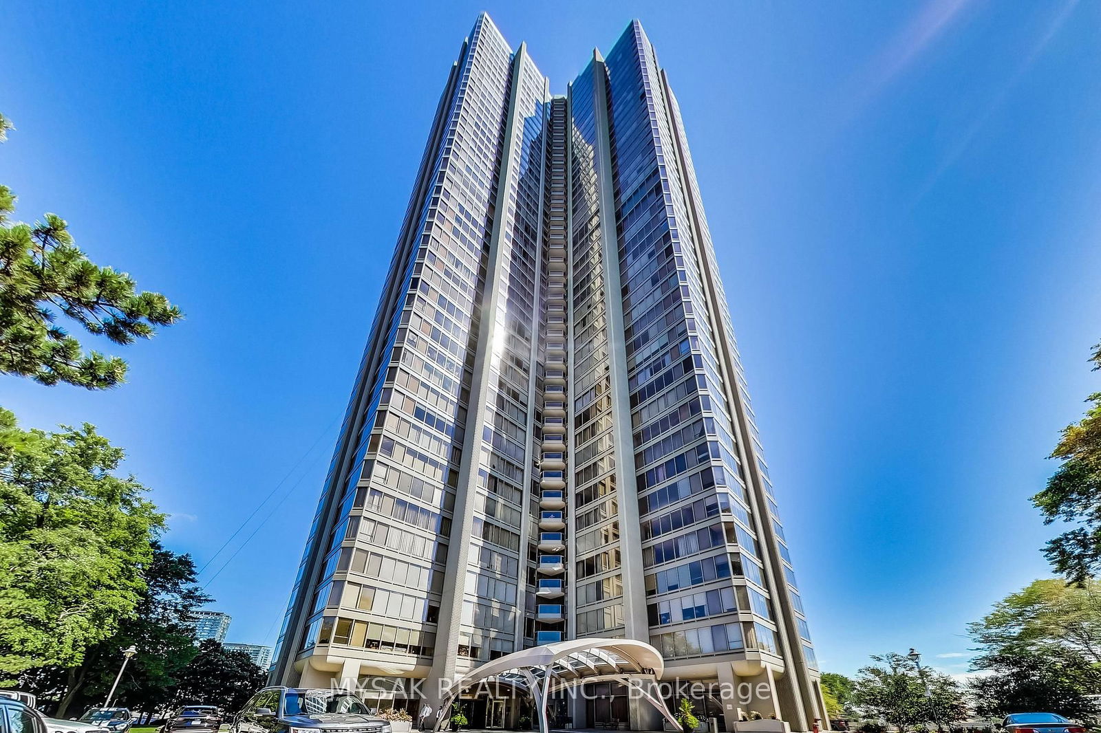 2045 Lake Shore Blvd W, unit 4504 for sale