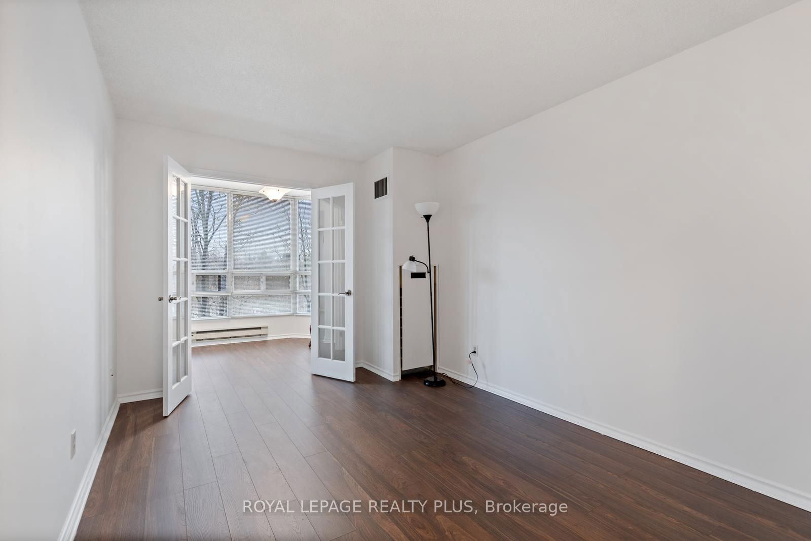 310 Mill St S, unit 311 for sale