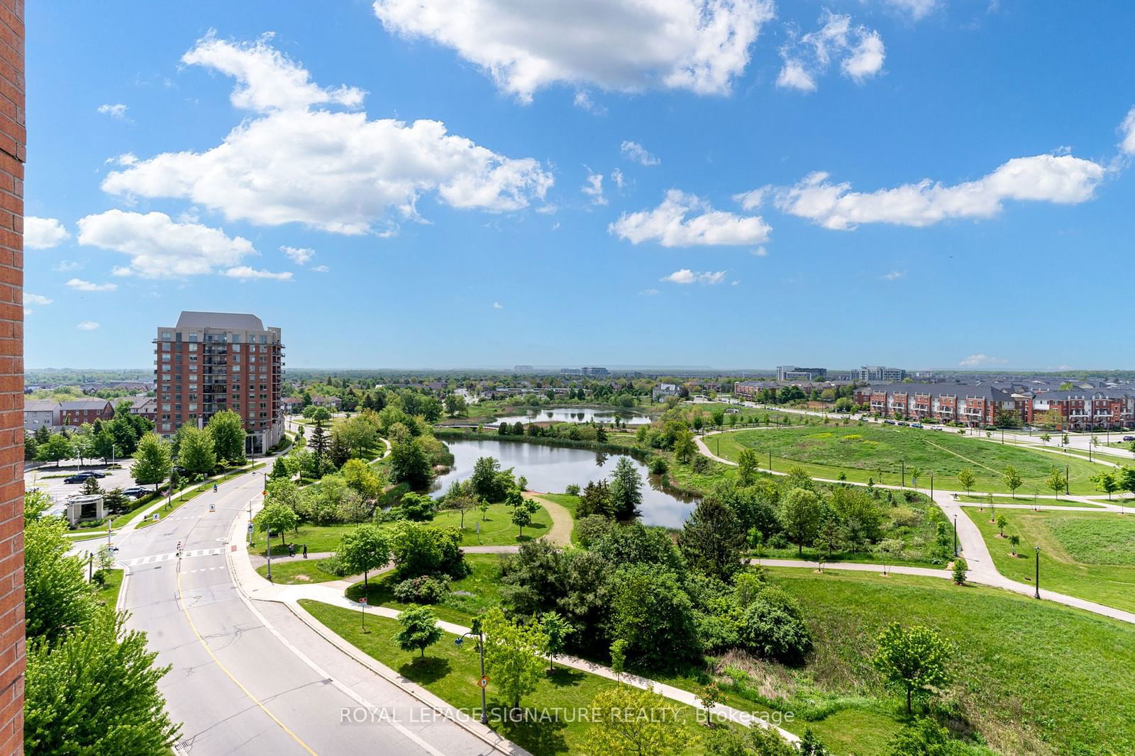 One Oak Park Condos, Oakville, Toronto