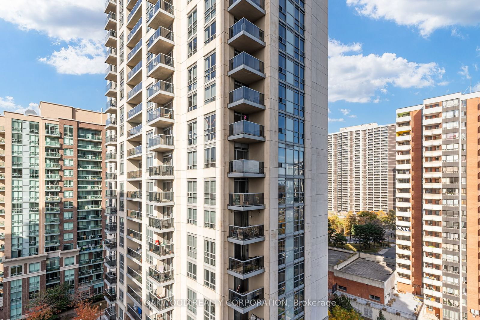 3 Michael Power Pl, unit 1109 for sale