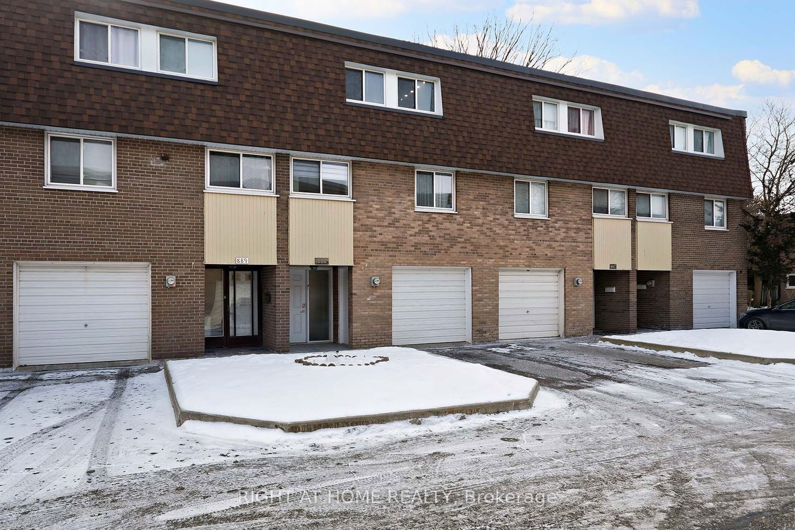 20 Tanridge Crescent Townhouses, Etobicoke, Toronto