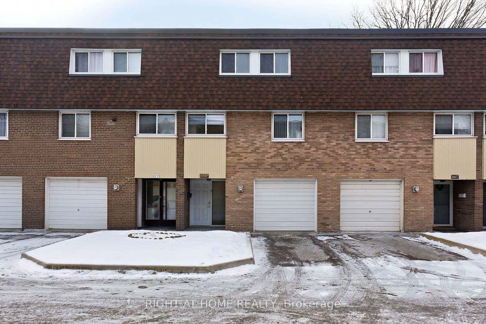 20 Tanridge Crescent Townhouses, Etobicoke, Toronto