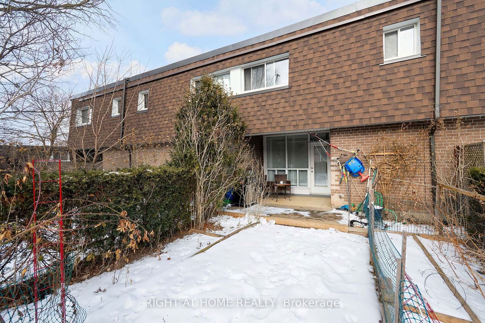 20 Tanridge Crescent Townhouses, Etobicoke, Toronto