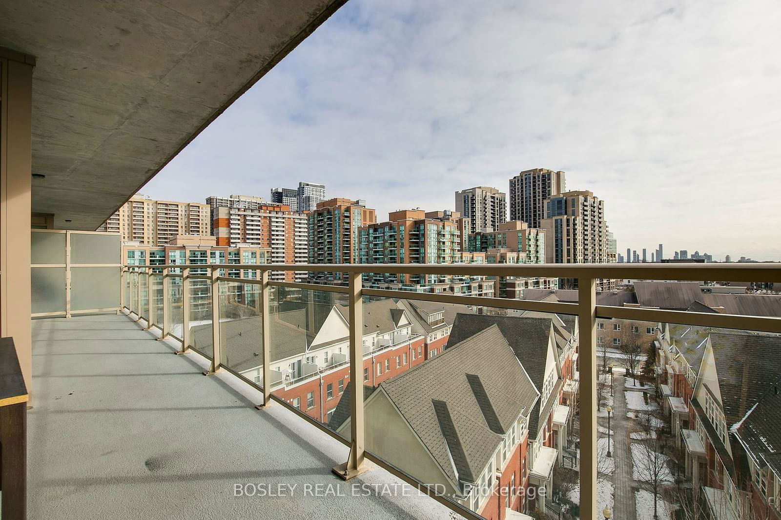 5101 Dundas St W, unit 608 for sale