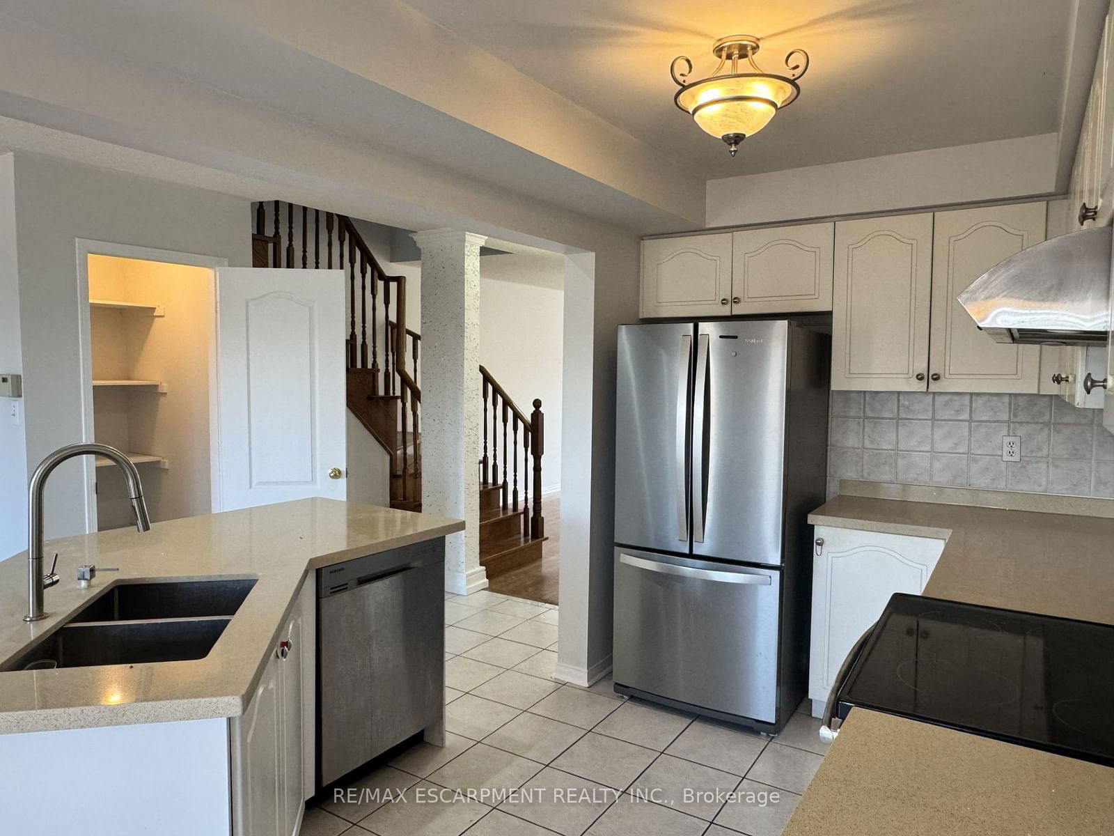 1575 South Parade Crt, unit 23 for rent