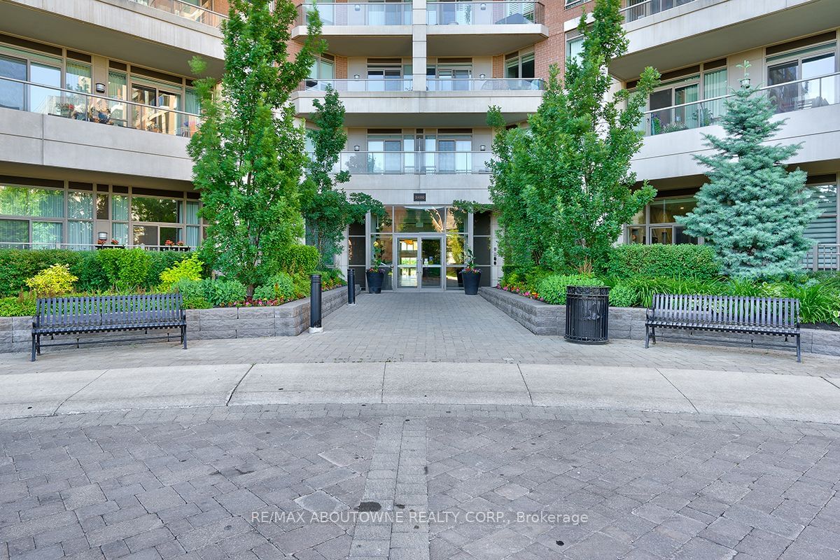 2480 Prince Michael Dr, unit 714 for sale