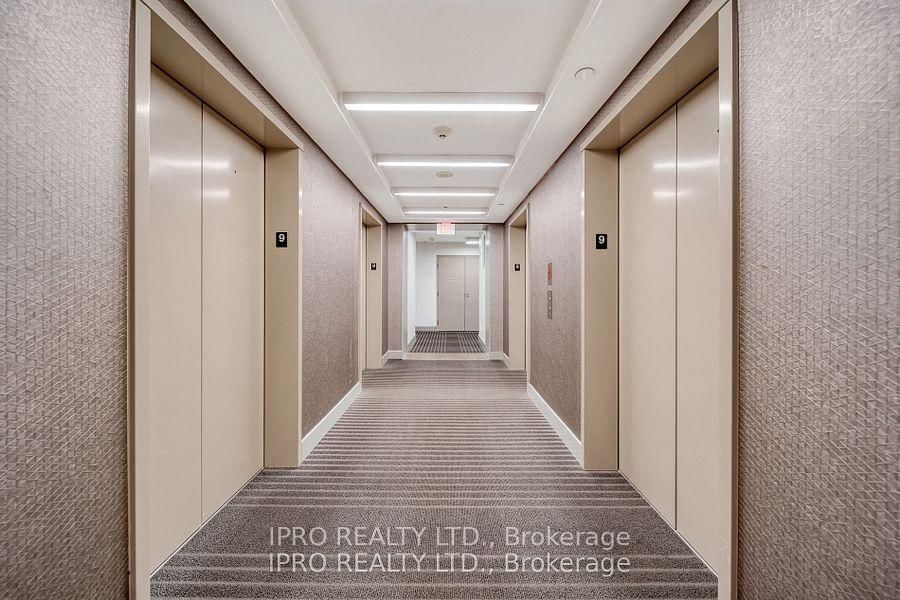 4011 Brickstone Mews, unit 901 for rent