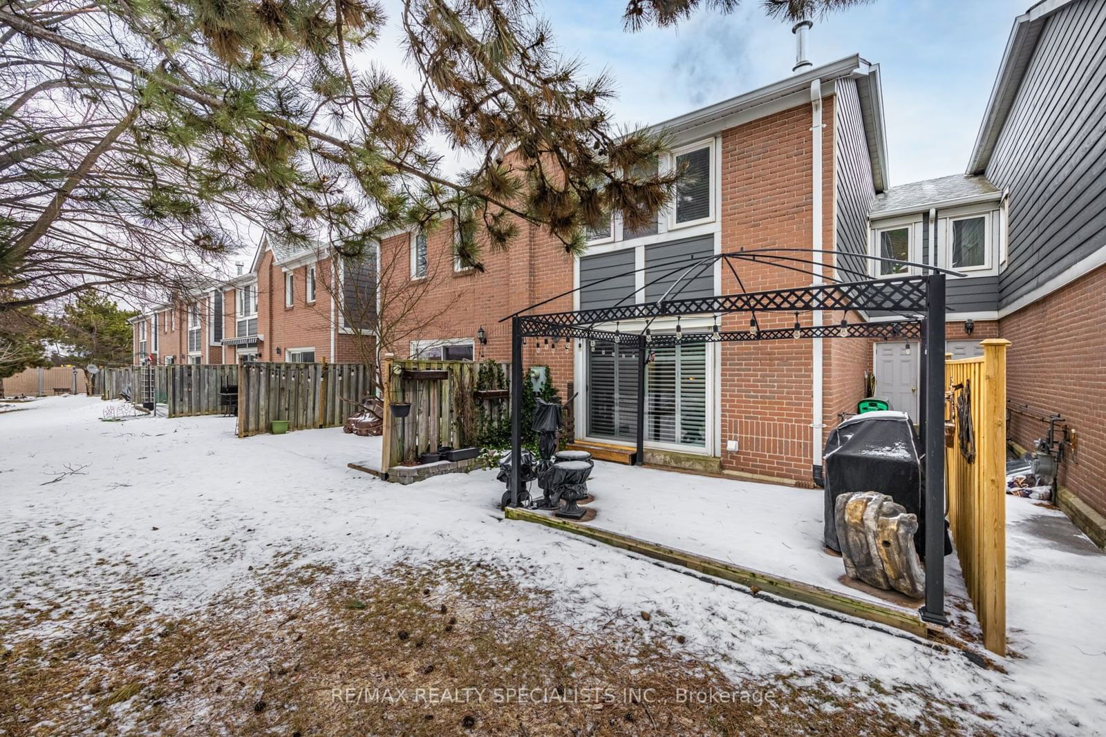 2205 South Millway Townhomes, Mississauga, Toronto