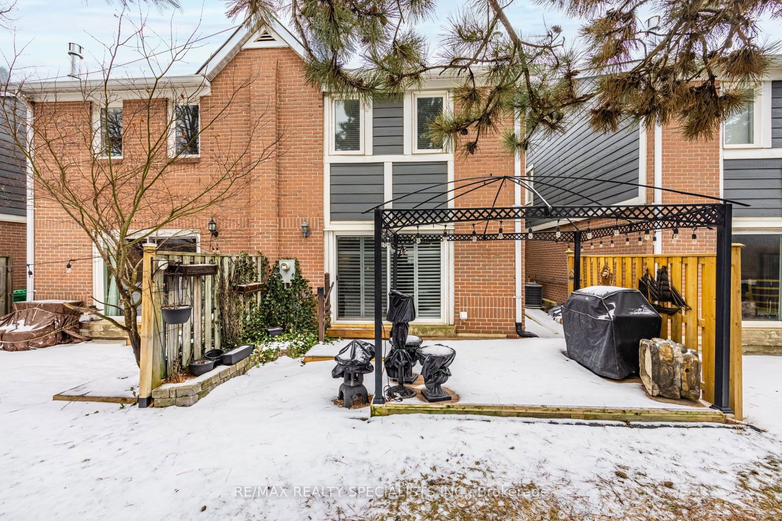 2205 South Millway Townhomes, Mississauga, Toronto