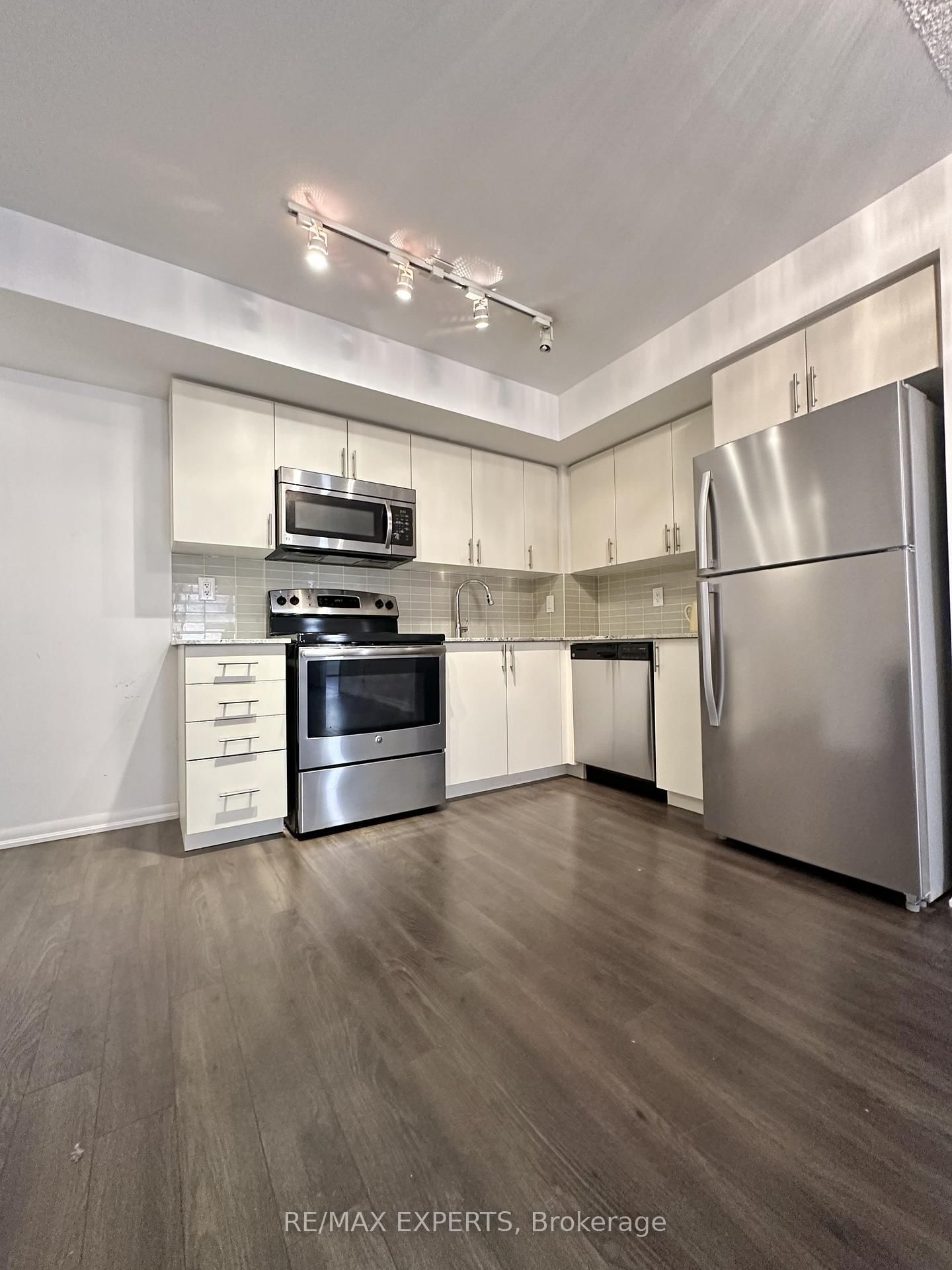 830 Lawrence Ave W, unit 434 for rent