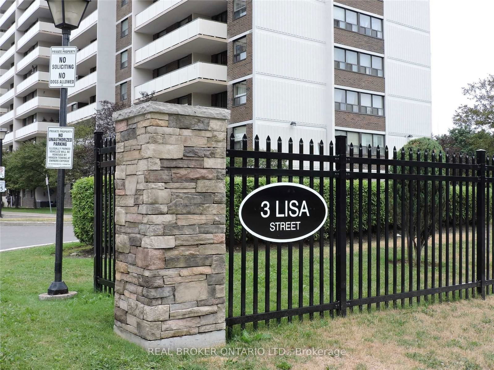 3 Lisa St, unit 1103 for rent