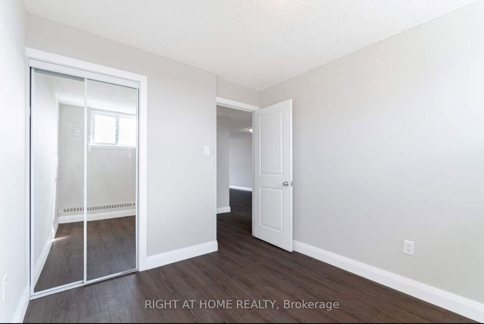 4673 Jane St, unit 621 for sale