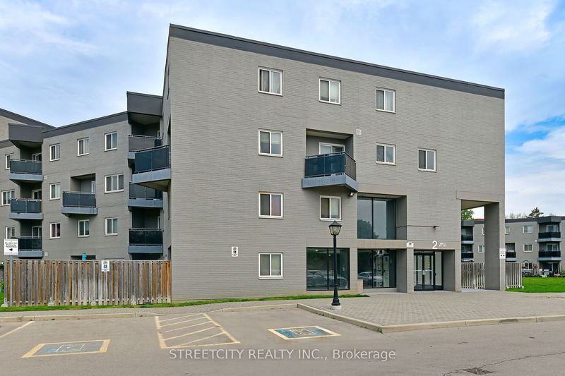 2001 Bonnymede Dr, unit 140 for sale