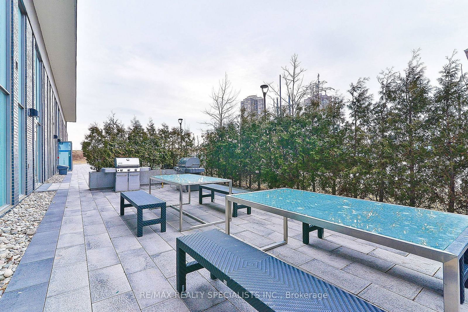 103 The Queensway, unit PH2910 for rent