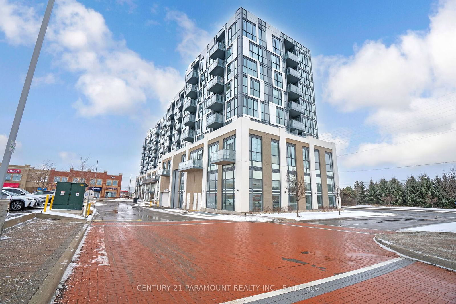 509 Dundas St W, unit 318 for sale